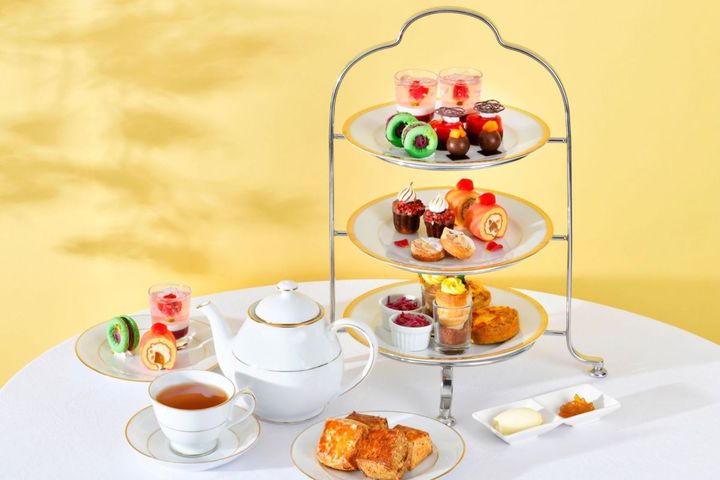 「薔薇のアフタヌーンティー」