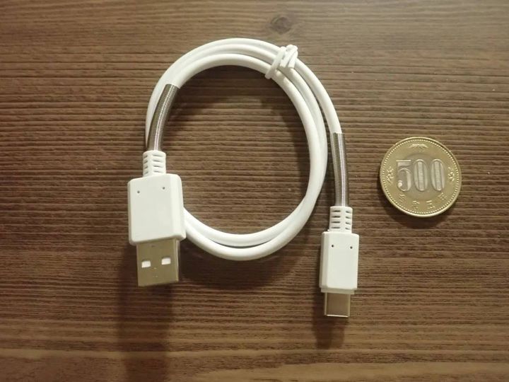 DAISO(ダイソー)：Type-Cケーブル(断線防止スプリング付)