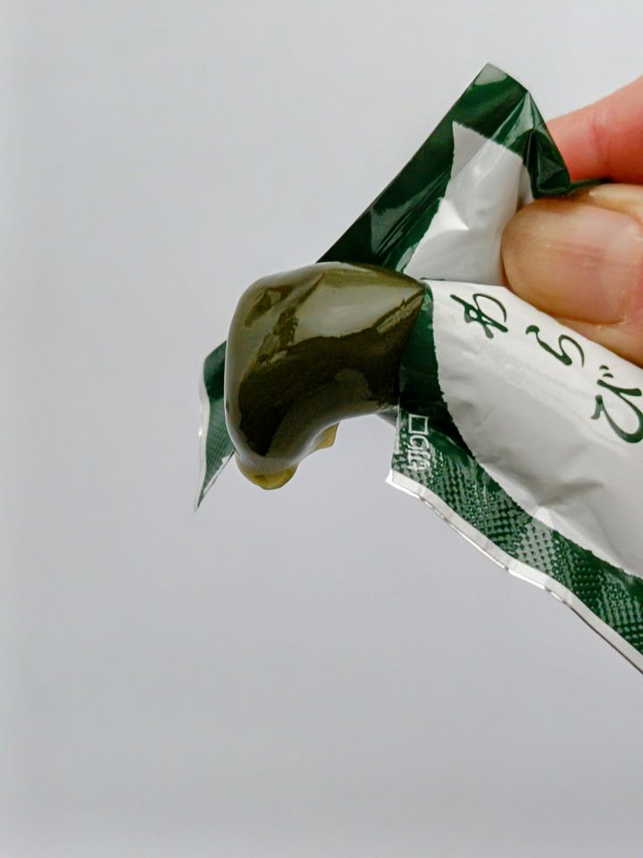 カルディ「ひとくち抹茶わらびもち」