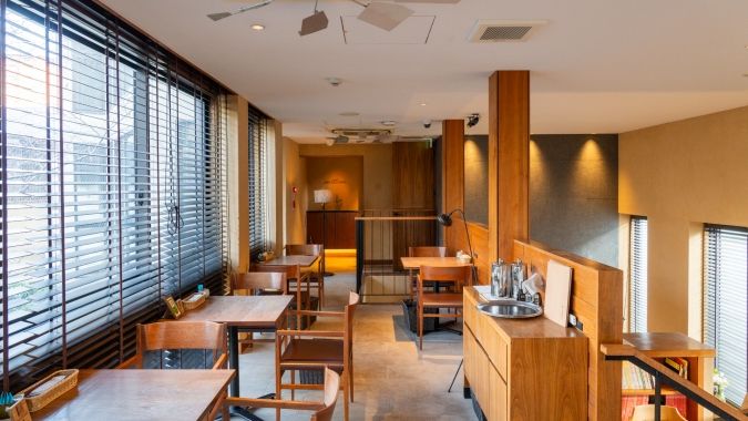 白金茶房 2階席