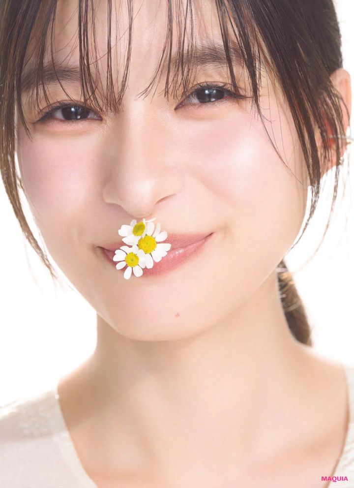 【芳根京子さんインタビュー】「幸せを感じるハードルが結構低いんです」「全ては考え方次第なんだなと母に学びました」