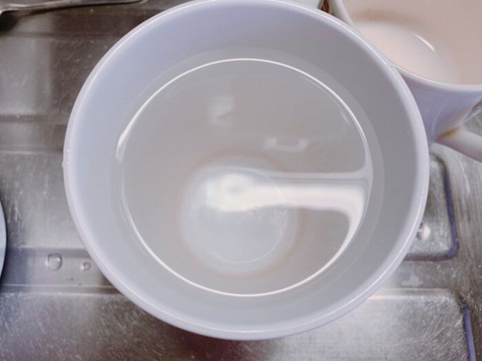 カップのコーヒー汚れを瞬殺！手早くラク〜に落とすベストな方法を検証してみた。