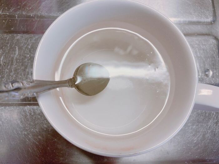 カップのコーヒー汚れを瞬殺！手早くラク〜に落とすベストな方法を検証してみた。