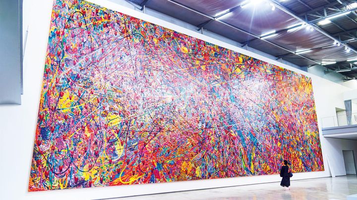 チェンマイ〈マイイアム現代美術館〉タッサナイ・セーターセーリーによる作品