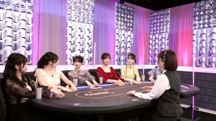 【映像】ふんわりグラドルと最強ポーカーOLの“雑談”を覗き見