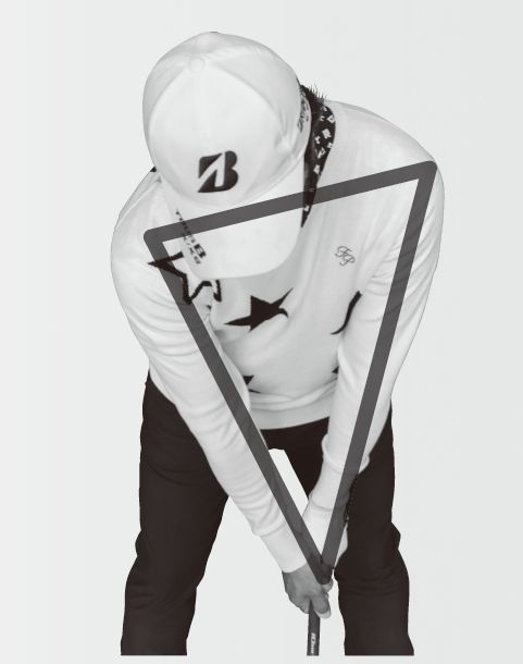 三角形をキープしなくてもいい⁉正しいスイングをツアーコーチが解説