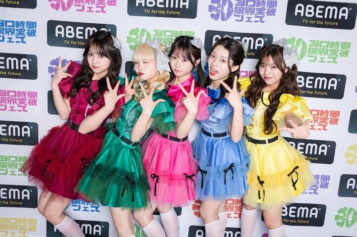 【写真・画像】「さすが世界大会」今日好き“金髪美女”ひなた、髪の毛を一心不乱に振り乱す全力ヘドパンパフォーマンスに絶賛の声「めちゃくちゃすごい」 2枚目