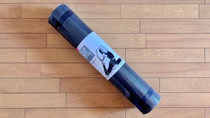 【ダイソー】「ヨガマット」買ってみた！ 初心者でも試しやすいコスパに感動！