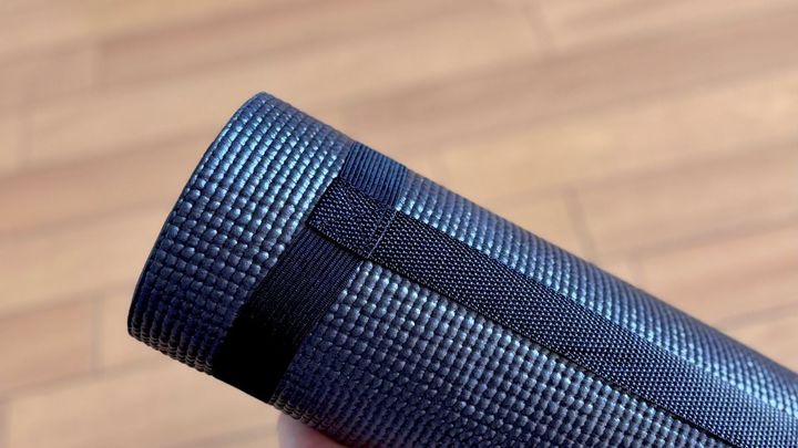 【ダイソー】「ヨガマット」買ってみた！ 初心者でも試しやすいコスパに感動！