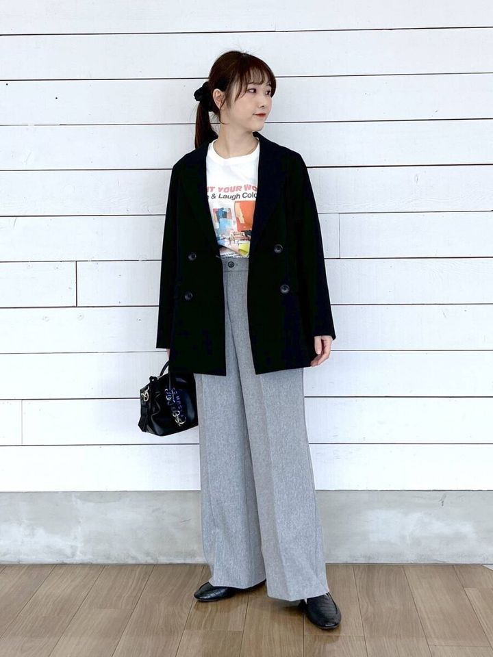 グローバルワークのウツクシルエットダブルジャケット