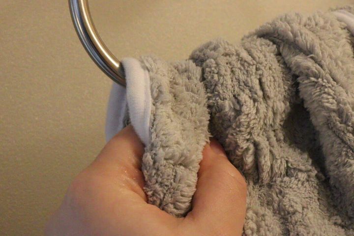 ダイソー クラウドグリッド フェイスタオル（ピンク、グレー） 使用感