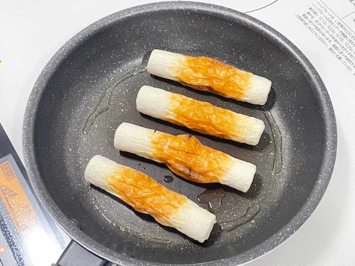 ちくわチーズのめんつゆごまマヨ焼き