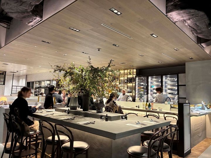 L’ECAILLER 8TH SEA OYSTER