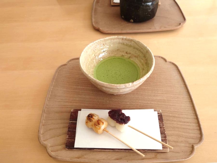 心が温まる美味しい団子と新たな出会い
