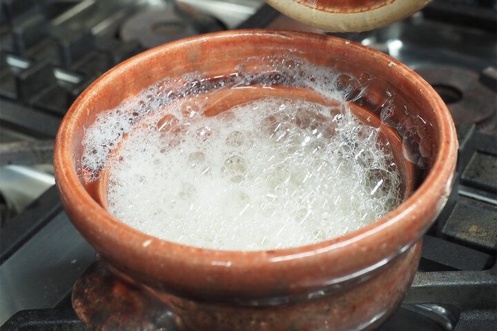 苔庭がすてき♪ とろける温泉湯豆腐＆釜めしランチを味わう、贅沢なひとり時間「箱根とうふ茶屋 八十八」