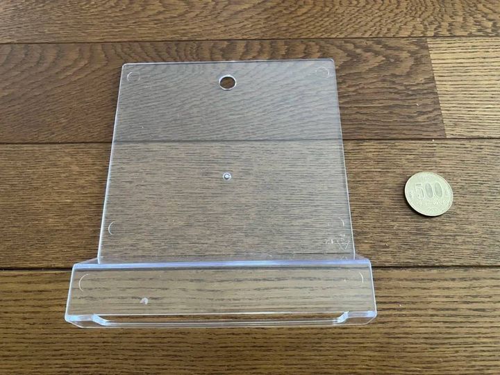 DAISO(ダイソー)：漫画を飾れる棚