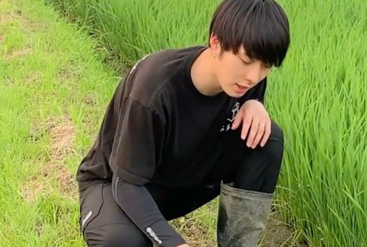 【写真・画像】「山下智久さんに似てると言われます」イケメン農家（25）のビジュアルに絶賛の声「確かに！」「雰囲気ある！」 1枚目