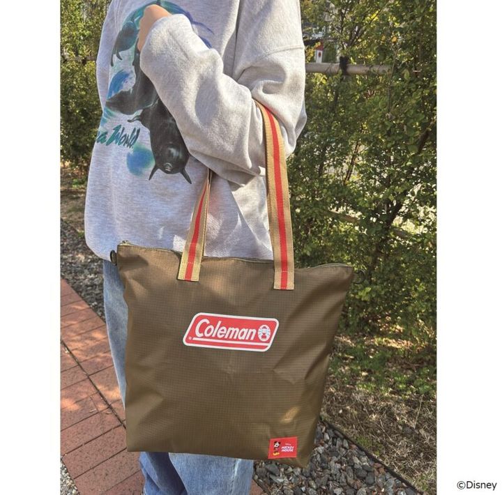 POINT④ 梅雨の時期に嬉しいはっ水加工、２WAY で使えるから便利！