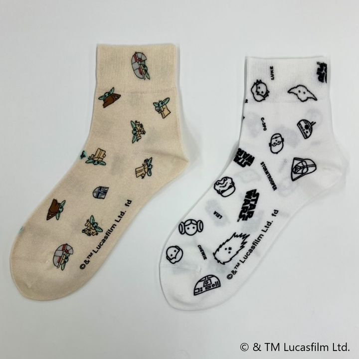 靴下屋「スター・ウォーズ 絵柄プリントソックス」