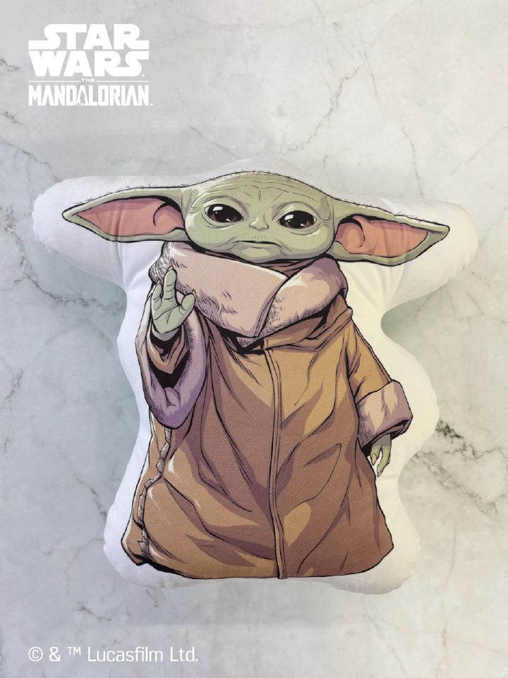 212 KITCHEN STORE「ダイカットクッション」