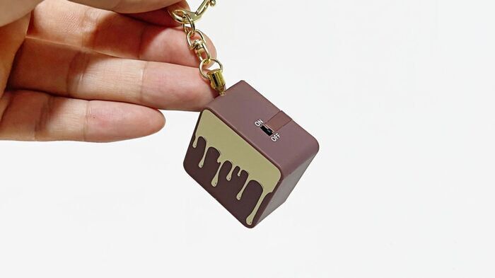 かわいいキーホルダー？→春のお出かけが快適になるスグレモノでした。1個あると安心です。