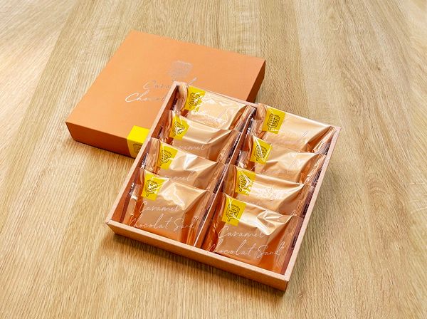 横浜キャラメルラボに季節限定「キャラメルショコラサンド プラリネノワゼット」登場