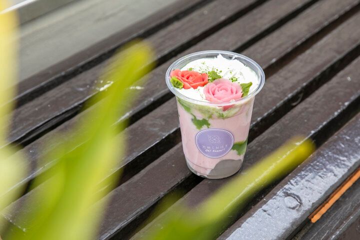 横浜元町でキュートな和菓子に心弾むひととき♪フラワーおはぎ専門店「Oh!huggy!! 横濱元町店」