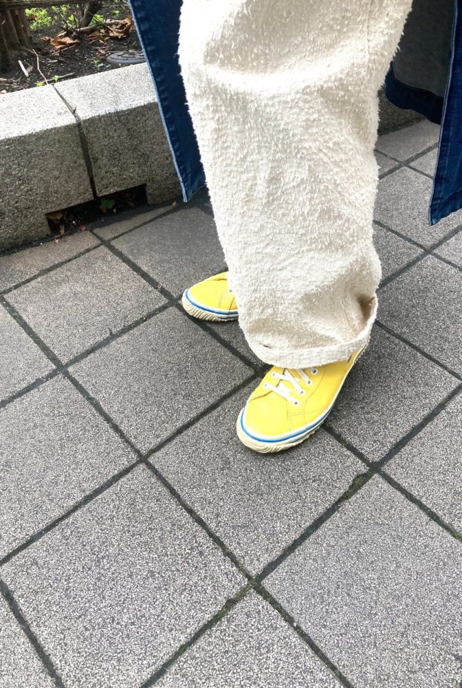 コーデに深みが増すジャガードデニム