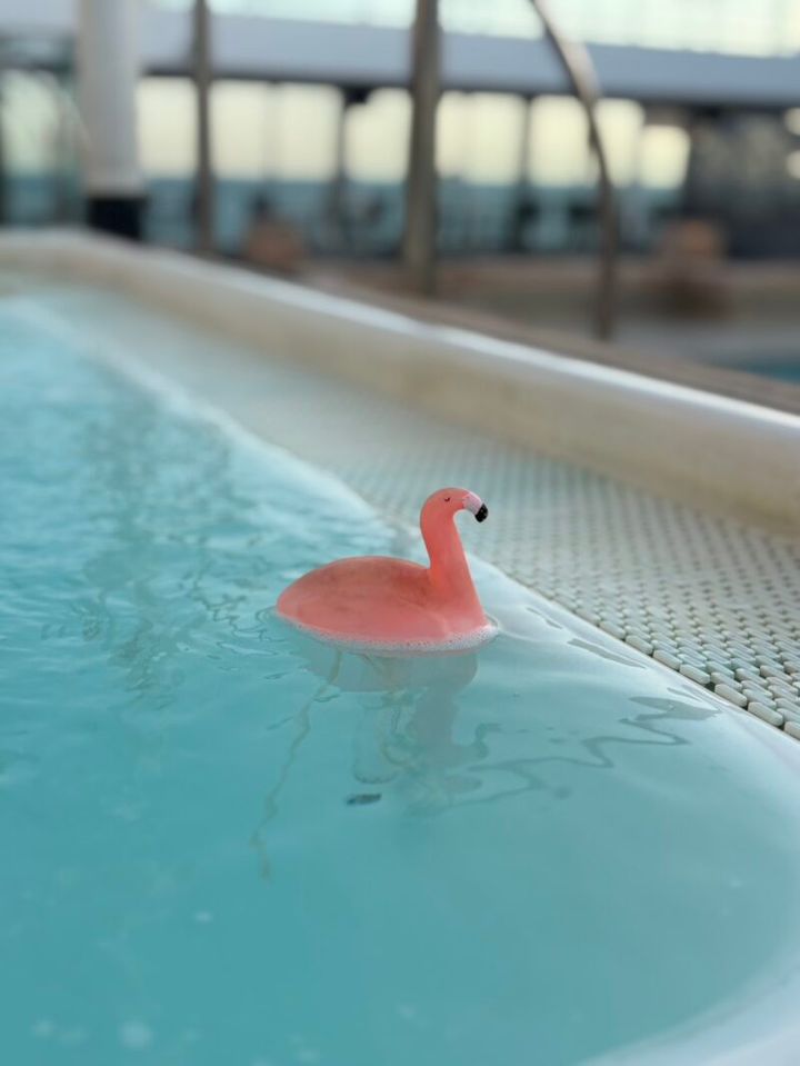 「三井オーシャンフジ」のプール