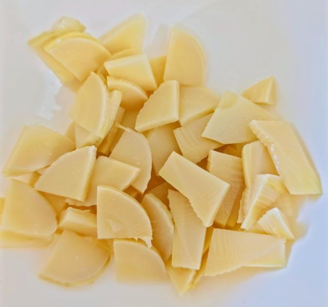 いちょう切りした筍