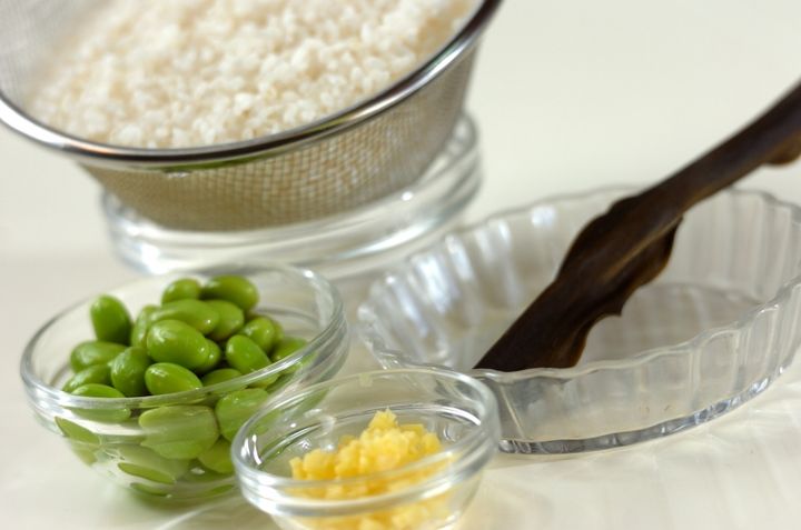 桜エビとショウガのご飯の下準備1