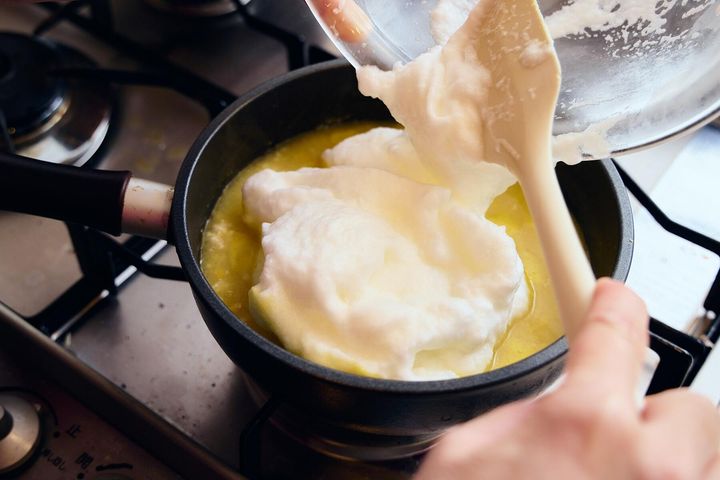 メレンゲを入れる