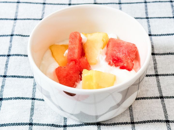 ローソン、昨年好評の“冷凍フルーツ”が復活！ ジューシーな甘さ広がるアレンジレシピを紹介＜試食レポ＞ width=