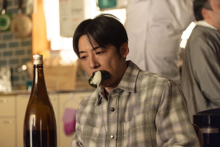 ドラマ『リボーン ～最後のヒーロー～』第1話より （C）テレビ朝日 width=