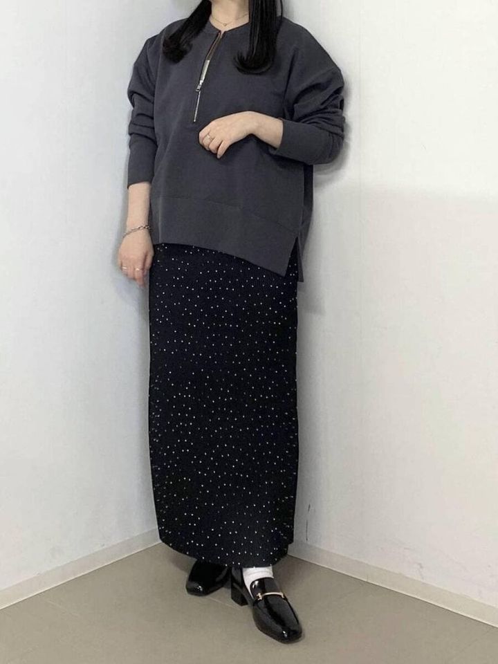 スウェットとスカートのコーデ2