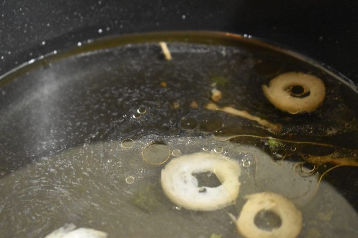 松茸のお吸い物で塩ラーメン