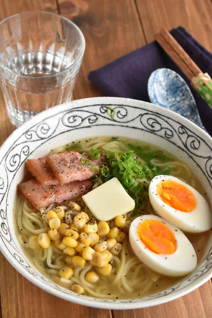 松茸のお吸い物で塩ラーメン