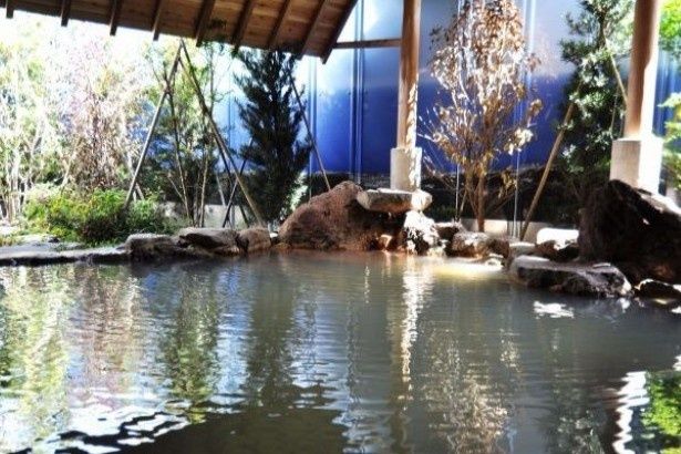 少し濁りのあるまろやかな湯が特徴 画像提供：ホテル シーウェーブ別府