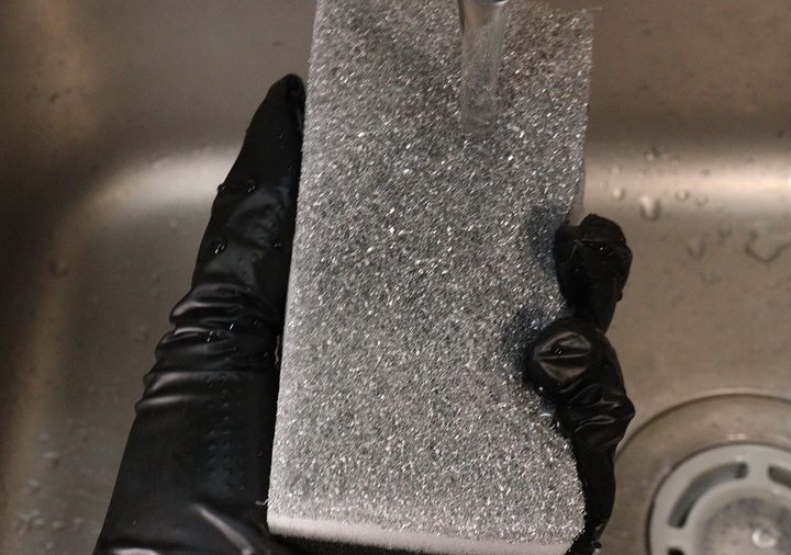 ダイソー シンク洗いスポンジ アルミ