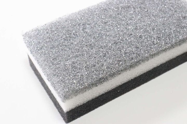 ダイソー シンク洗いスポンジ 3層 アルミ粒子入り不織布