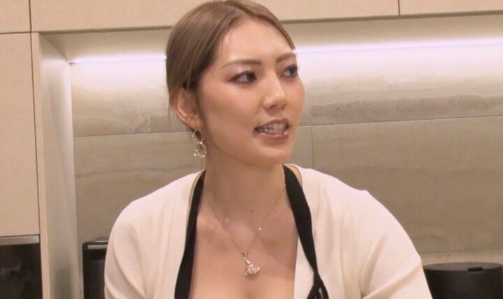 【写真・画像】「こんな小さいので2900円」田園調布の豪邸で暮らす超セレブママ（38）、高級食材を使った晩ごはんを披露 1枚目