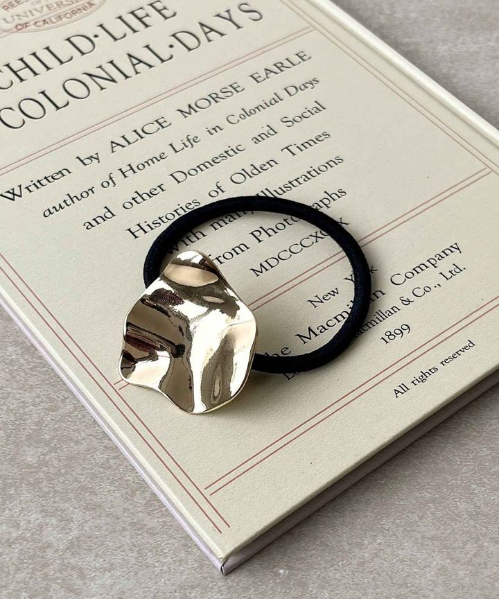 画像1: 出典：3COINS