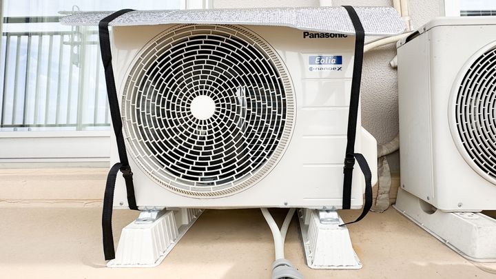 100均のエアコン室外機カバーで節電＆劣化予防！【セリア・ダイソー】