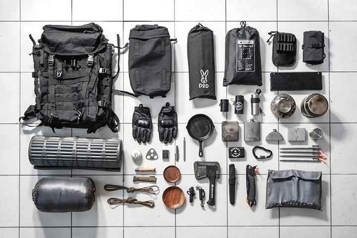 【究極の不便】モンキー125で挑む“テントなし”野営！「あえて積まない」男が辿り着いた、キャンプの本当の贅沢とは？