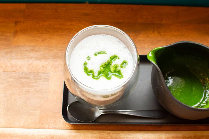 急須で淹れて味わう、希少なそのぎ茶。西荻窪の古民家カフェ「西荻3時」で心ほどけるおやつ時間