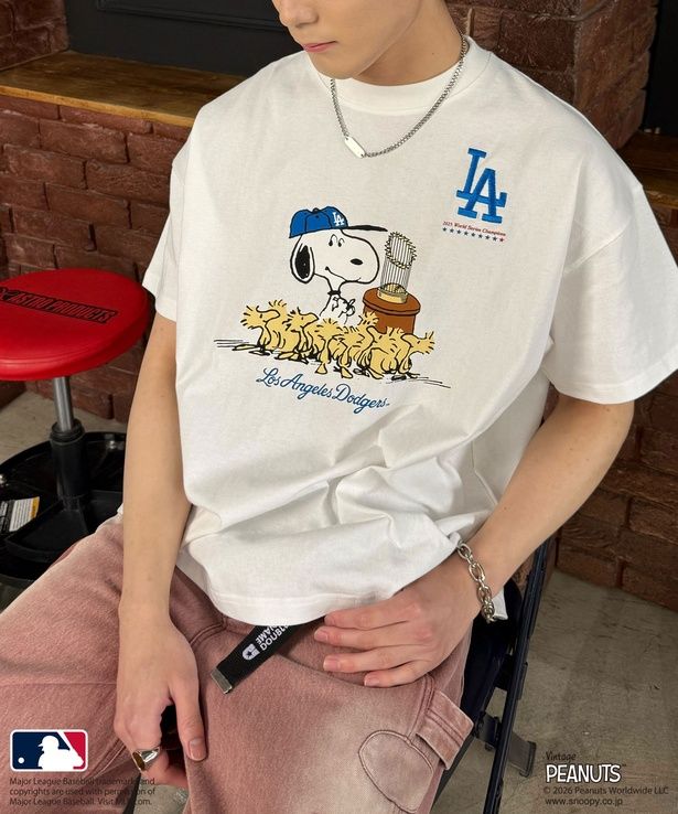 「MLB×PEANUTS CEREMONY BIG TEE」(8250円)