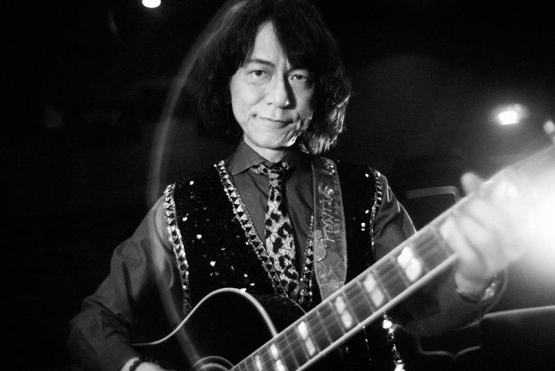 【写真を見る】ダイアモンド☆ユカイ、「スウィート・キャロライン」を熱唱！愛用ギターは劇中でヒュー・ジャックマンが使用していたものと同ブランド 撮影/木村篤史