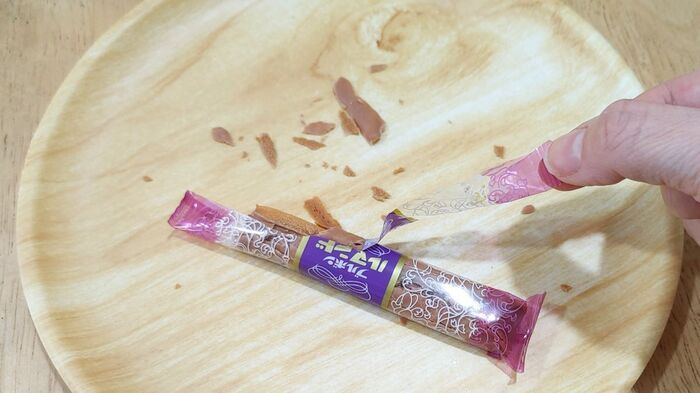 もうボロボロになりません！『ルマンド』の袋をキレイに開ける裏ワザ