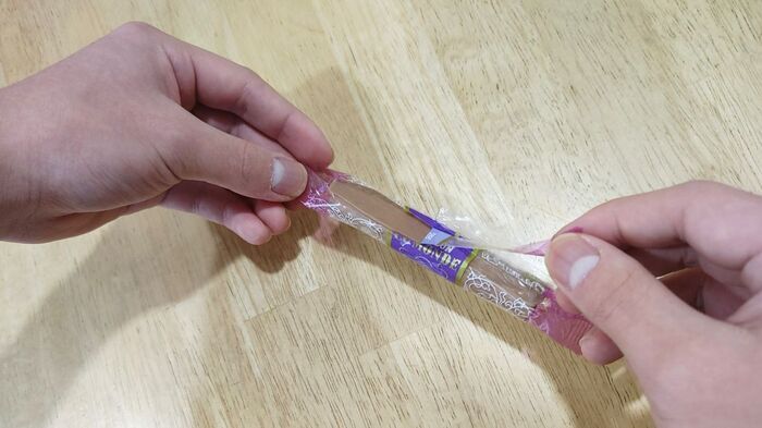 もうボロボロになりません！『ルマンド』の袋をキレイに開ける裏ワザ