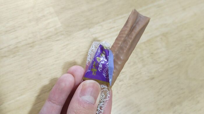 もうボロボロになりません！『ルマンド』の袋をキレイに開ける裏ワザ